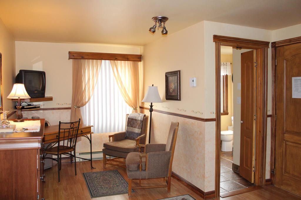 La Maison Dufour & Bouchard Bed & Breakfast La Malbaie Bagian luar foto