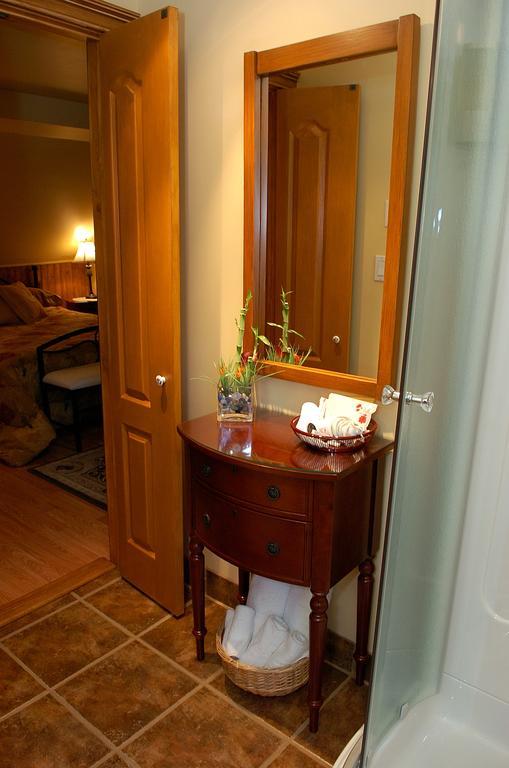 La Maison Dufour & Bouchard Bed & Breakfast La Malbaie Ruang foto